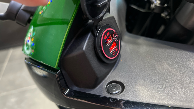 Kawasaki Ninja ZX1002KNSAN (22MY)